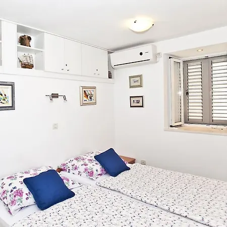 Lovely View Apartment